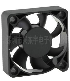 舞臺(tái)燈光散熱風(fēng)扇葉片抗腐四步走！