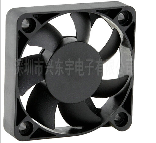 微型風(fēng)機(jī)廠家讓您了解鼓風(fēng)機(jī)的過(guò)去。