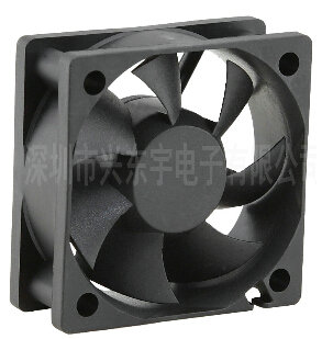 散熱風(fēng)扇給您不一樣的感覺