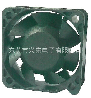 散熱風扇噪聲解決方式